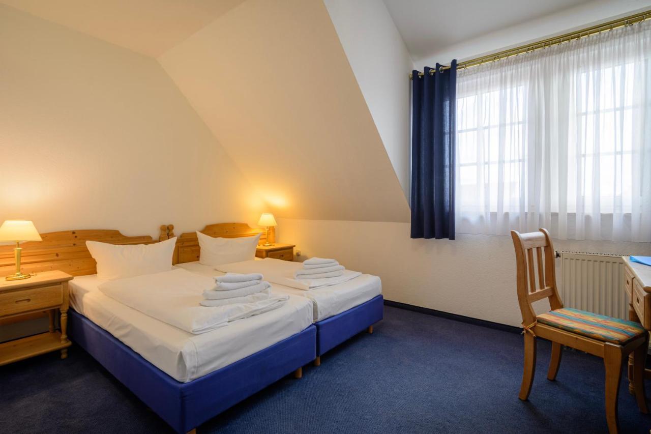 Hotel Zum Engel In Speyer - Roemerberg Berghausen  Εξωτερικό φωτογραφία